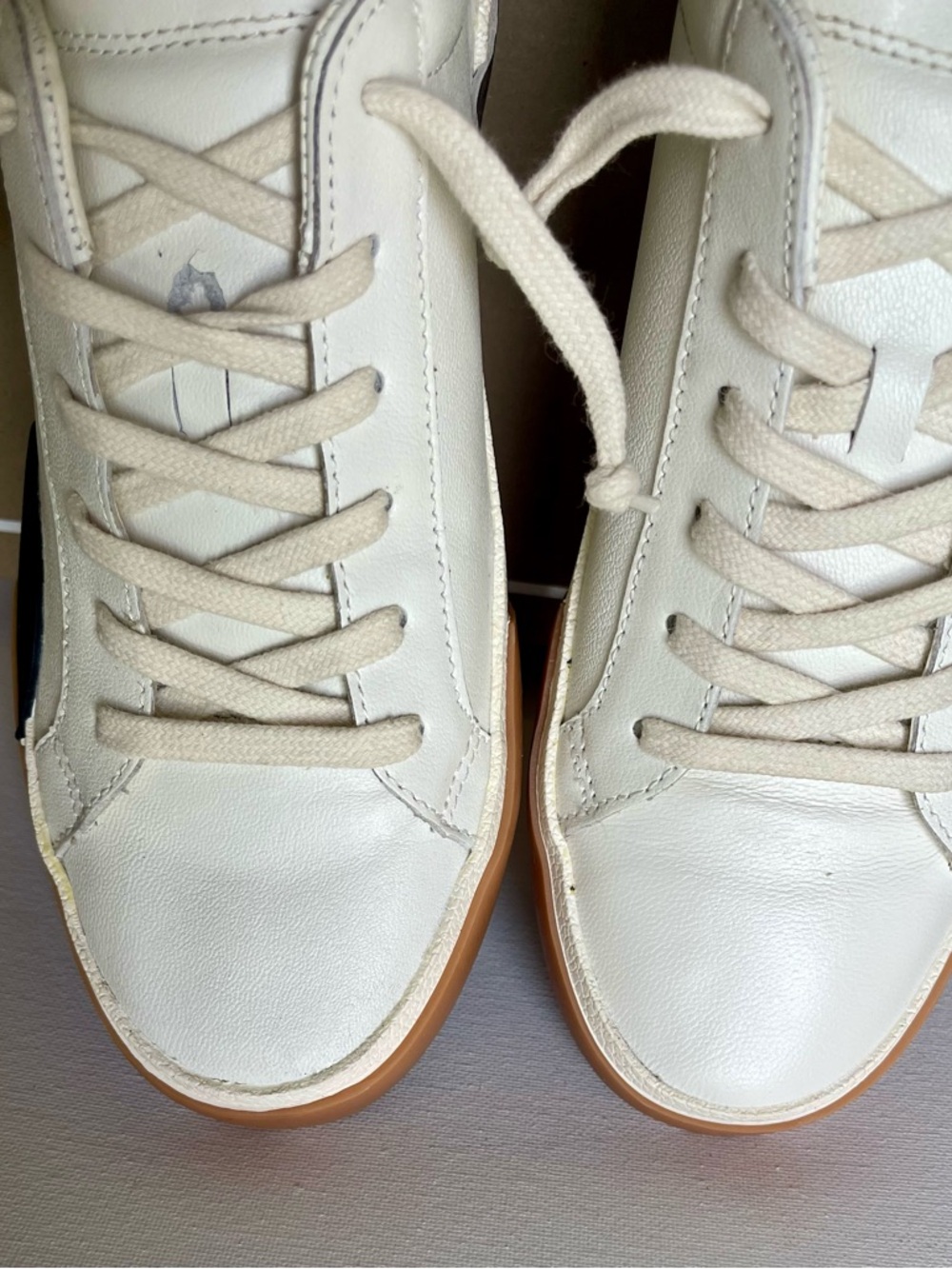 LIKE NEW DOLCE VITA ZINA WHITE LEATHER COURT SNEAKER WOMENS SIZE 8.5 - Picture 12 of 17